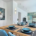 Homebase Am Schloss - Perfekt Fuer Gruppen - 4 - 1 Haus * Montabaur