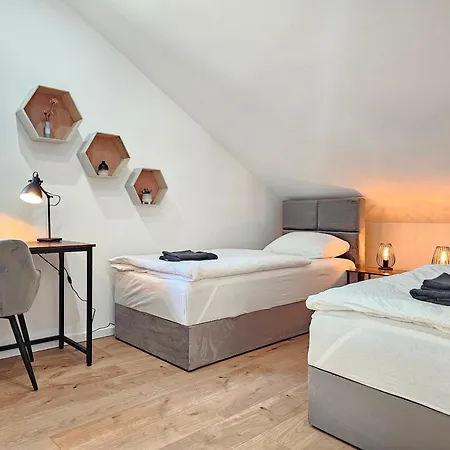 Σπίτι διακοπών Homebase Am Schloss - Perfekt Fuer Gruppen - 4 - 1 Haus *