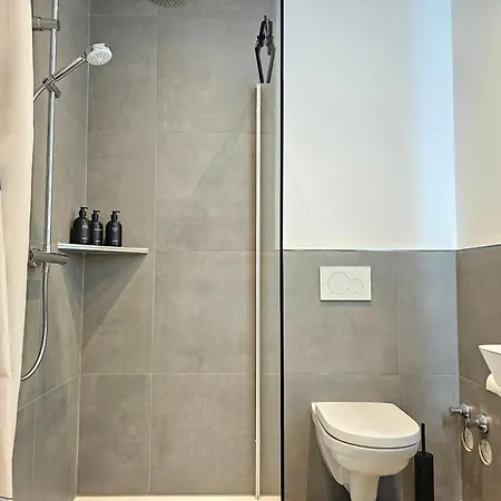 Homebase Am Schloss - Perfekt Fuer Gruppen - 4 - 1 Haus Σπίτι διακοπών Montabaur
