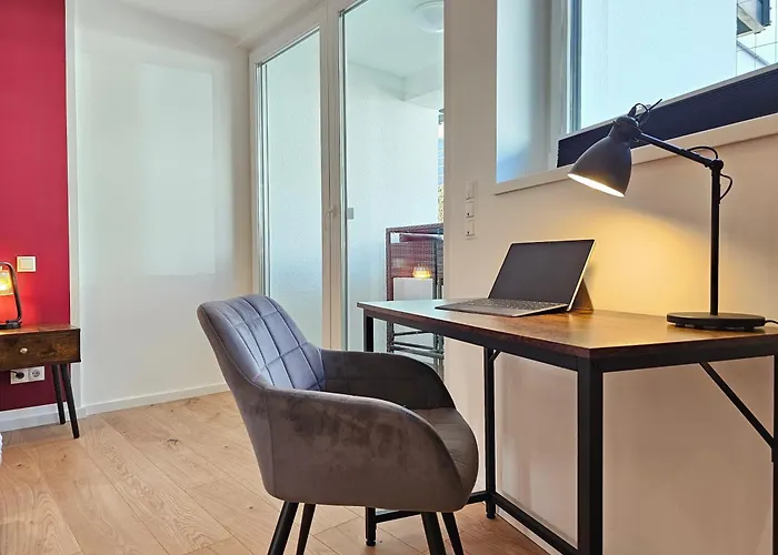 Homebase Am Schloss - Perfekt Fuer Gruppen - 4 - 1 Haus 度假居 *