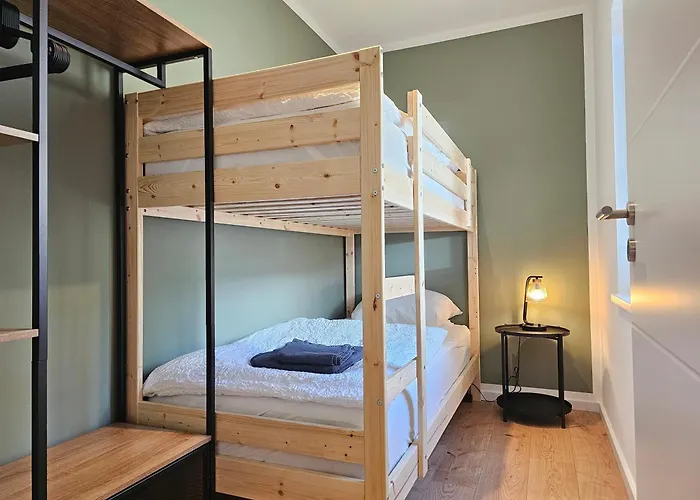 Homebase Am Schloss - Perfekt Fuer Gruppen - 4 - 1 Haus Holiday home *