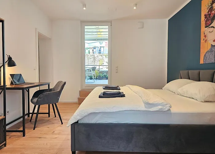 Homebase Am Schloss - Perfekt Fuer Gruppen - 4 - 1 Haus