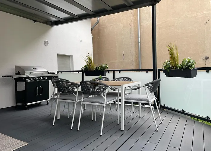 Homebase Am Schloss - Perfekt Fuer Gruppen - 4 - 1 Haus