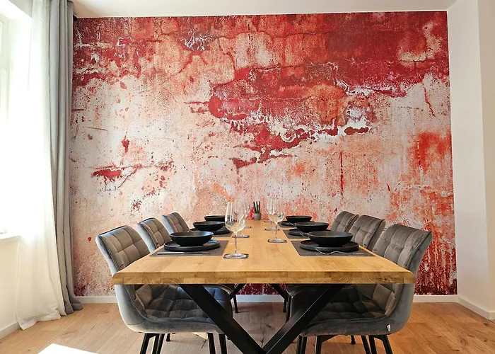 Homebase Am Schloss - Perfekt Fuer Gruppen - 4 - 1 Haus * 蒙塔鲍尔