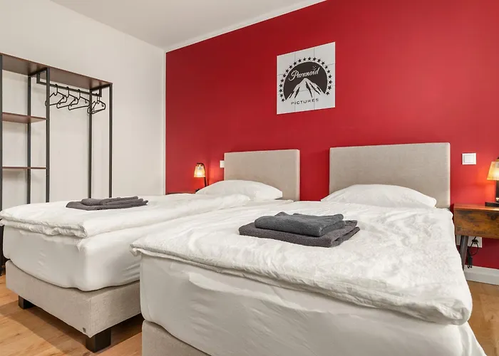 Homebase Am Schloss - Perfekt Fuer Gruppen - 4 - 1 Haus *